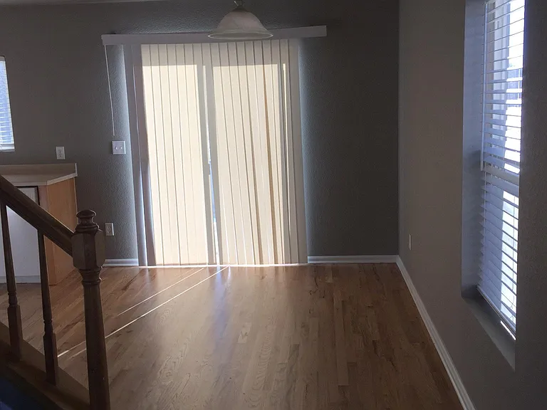 309 Plowman Ct — Photo 12