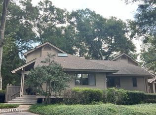 2001 Bluff Villas Rd, Saint Helena Island, SC 29920