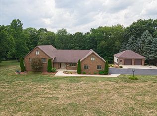 102 Joshua Dr, Harmony, PA 16037