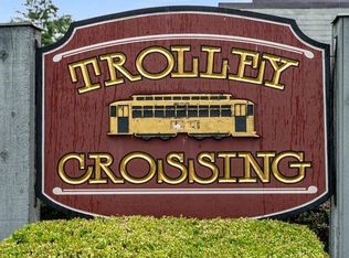 22 Trolley Crossing Ln #22, Middletown, CT 06457