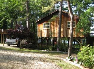 175 Marina Rd #A, Crockett, TX 75835