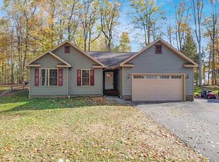 522 Bucco Reef Rd, Du Bois, PA 15801