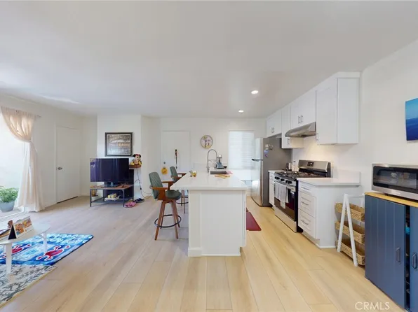 2835 S Fairview St Unit H, Santa Ana, CA 92704