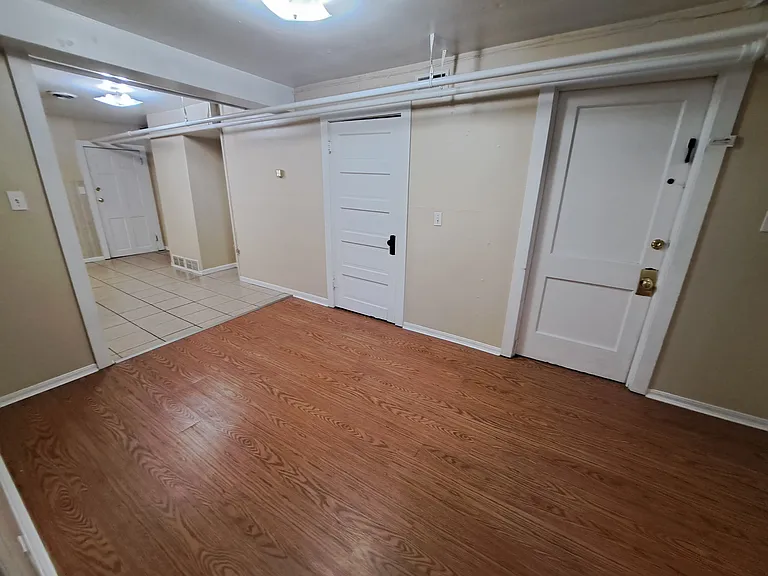 1306 Anthony St #1A — Photo 12