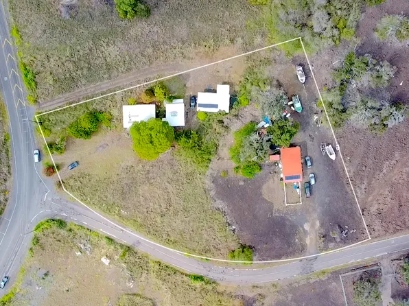 92-8412 King Kamehameha Blvd, Captain Cook, HI 96704