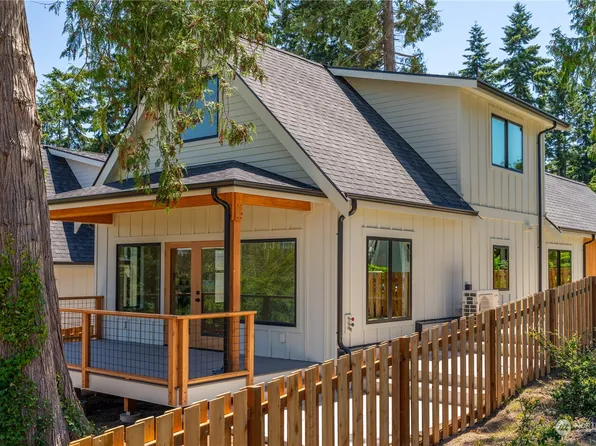 5449 Freeland Avenue #4, Freeland, WA 98249