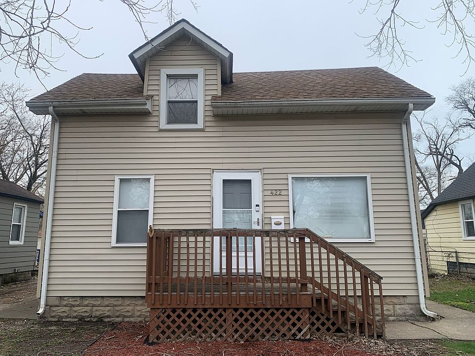 1st image of 422 E 157th St