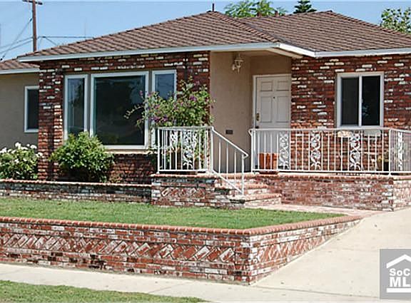 2nd image of 5813 Hardwick St