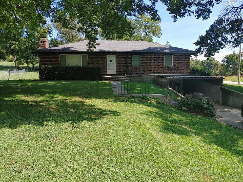 1st image of 3601 S 29th St