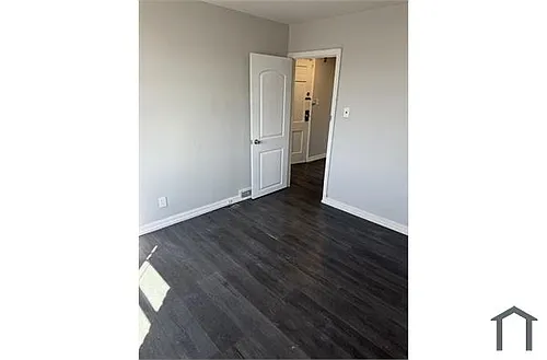 1402 Greeby St #2 Photo 1 1402 Greeby St #2 Photo 1