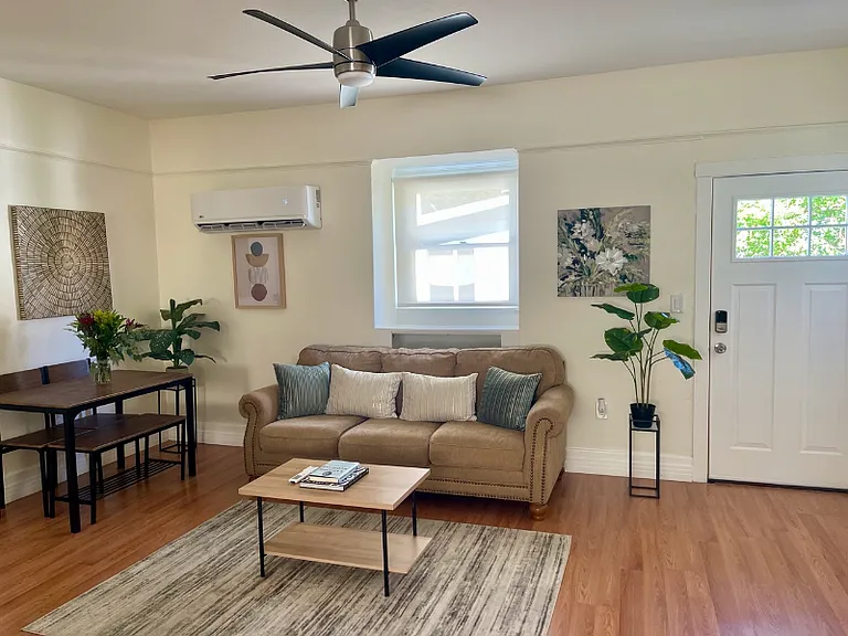 311 E Pasadena St #313 — Photo 3