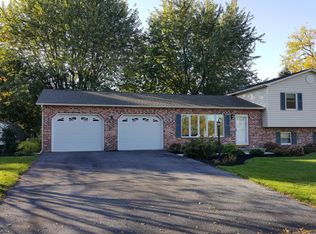 919 Hawthorn Ave, Mechanicsburg, PA 17055