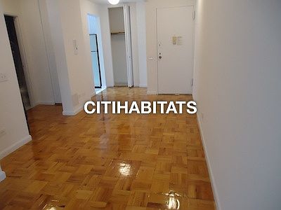 2nd image of 1 E 18th St