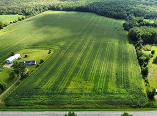 Mayflower Rd, Black Creek, WI 54106