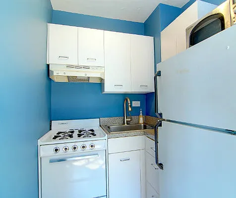 Sold by Level Group | media 1