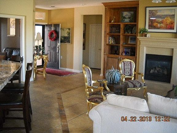 3rd image of 2084 W Echo Springs Cir