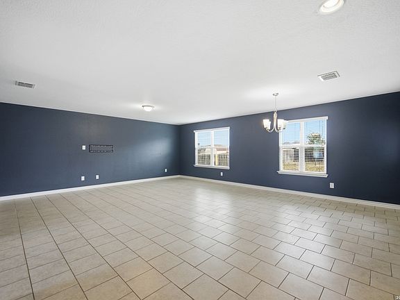 5th image of 7411 Rigel Chase