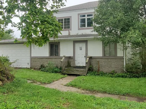 403 6th St, Adair, IA 50002