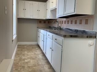 4 Chelsea St #1, Worcester, MA 01610