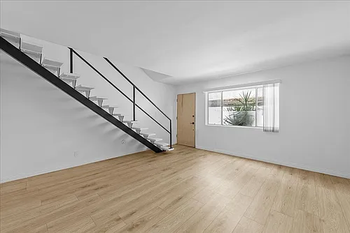 6072 La Prada St #4 Photo 1