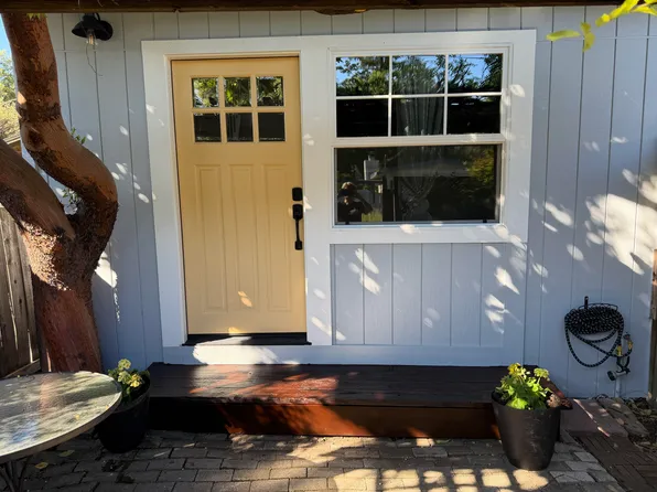 (undisclosed Address), Sonoma, CA 95476