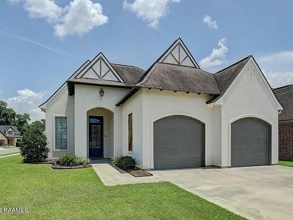 2nd image of 107 Golden Cypress Dr
