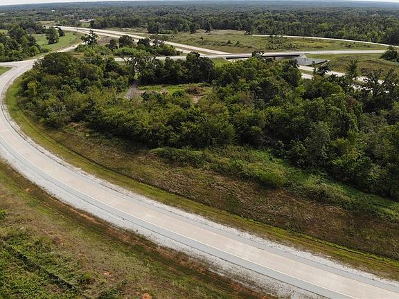 3rd image of W Ar 72 Hwy
