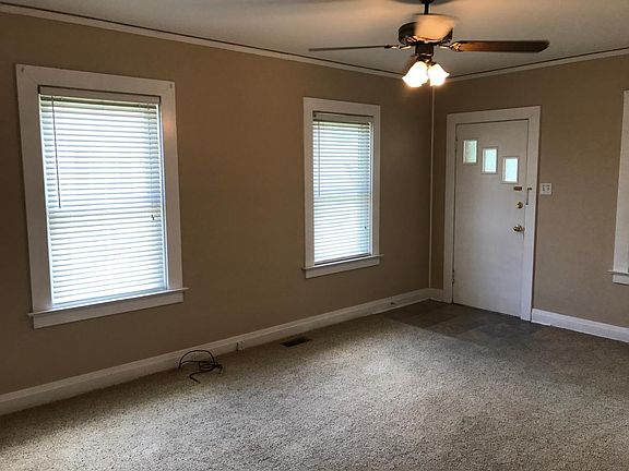 5th image of 5516 Toledo Ave