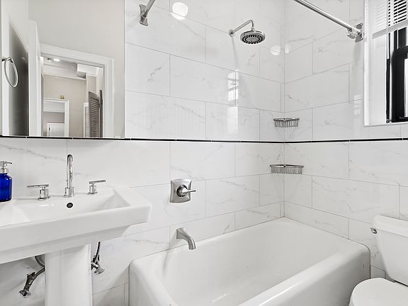 5th image of 321 E 54th St Penthouse C