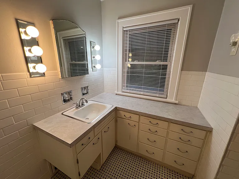 335 Huntington Ave — Photo 8