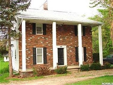 2nd image of 6484 Ravenna Rd