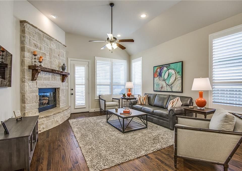 1st image of 2712 Piersall Dr