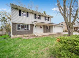 5719 Wildwood Dr, Racine, WI 53403