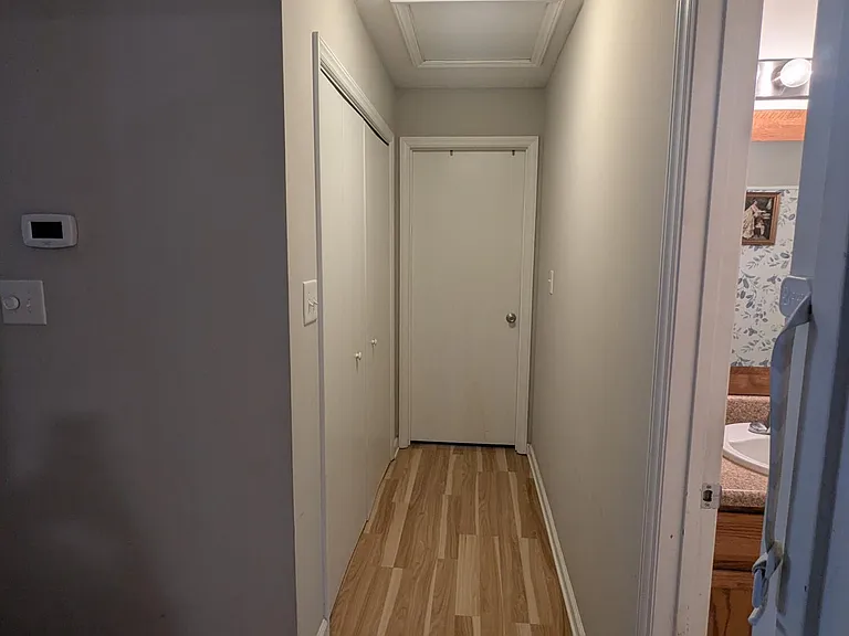 5513 Kaplan Dr — Photo 37