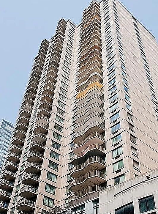 1st image of 212 E 47th St APT 21D
