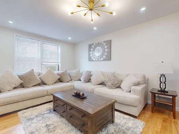 67-40 Booth Street image 8 of 40