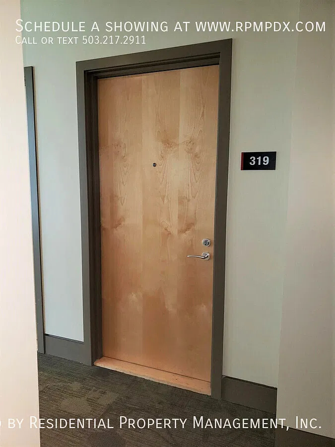 The John Ross South Waterfront Condo! — Photo 3