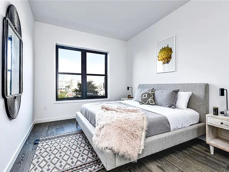 800 Embassy Dr #420 — Photo 4
