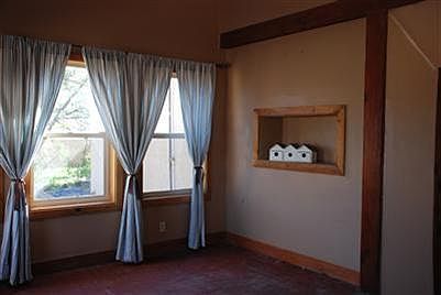4th image of 745 Adobe Ln