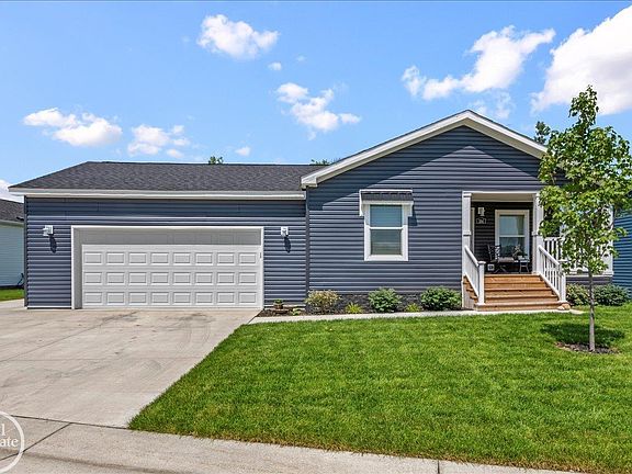 2nd image of 184 Riviera Dr