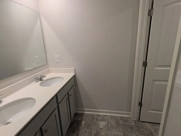 2715 Piper Dr — Photo 12