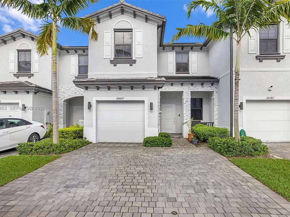 20427 NW 4th Ct