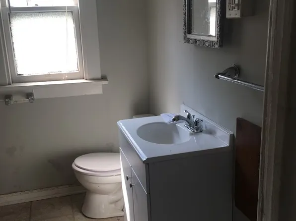 97 Eckhert St, Buffalo, NY 14207