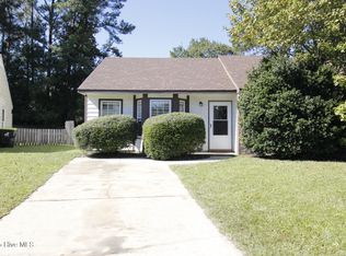 2133 Rolling Ridge Dr, Midway Park, NC 28544
