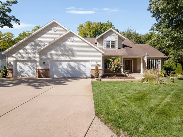 56969 Wild Heather Dr, South Bend, IN 46619