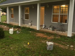 391 E Pond St, Century, FL 32535