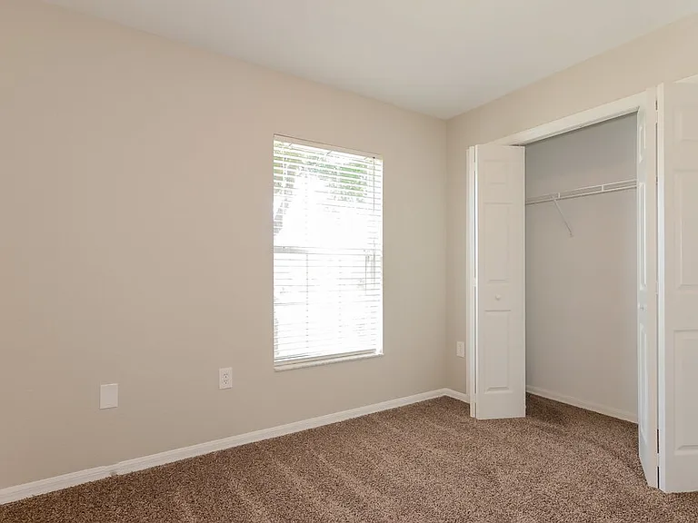 2937 Coach Lamp Rd — Photo 12
