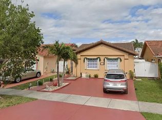 3165 W 73rd Pl, Hialeah, FL 33018