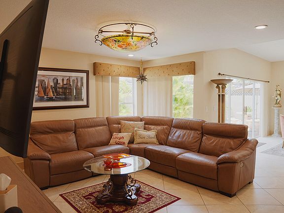 5th image of 10645 Wheelhouse Cir