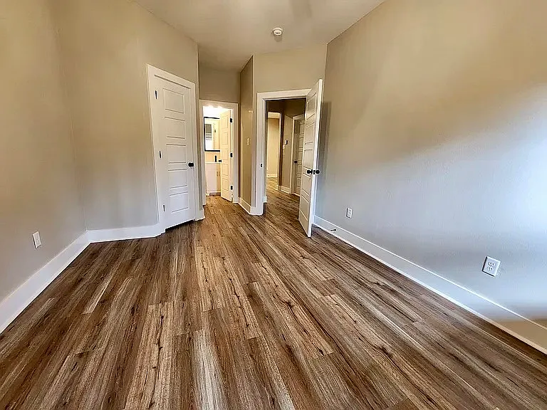 2312 Lavern St #2 — Photo 7